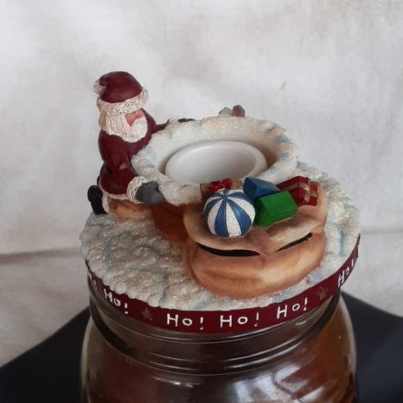 Vintage Our America candle capper. - Picture 3 of 6